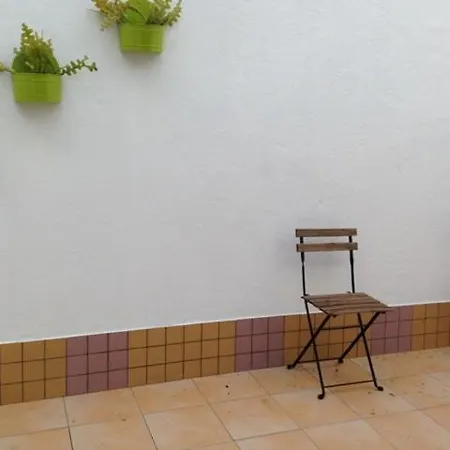 Fantastic 2 Bedrooms In Campolide - Rc
