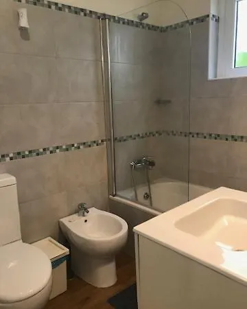 Fantastic 2 Bedrooms In Campolide - Rc * ליסבון